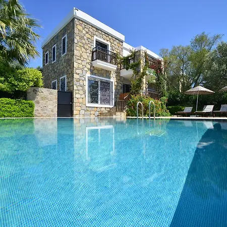 Gumsal Villa