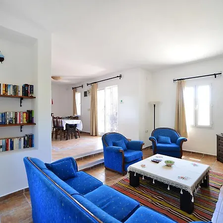 Gumsal Villa *
